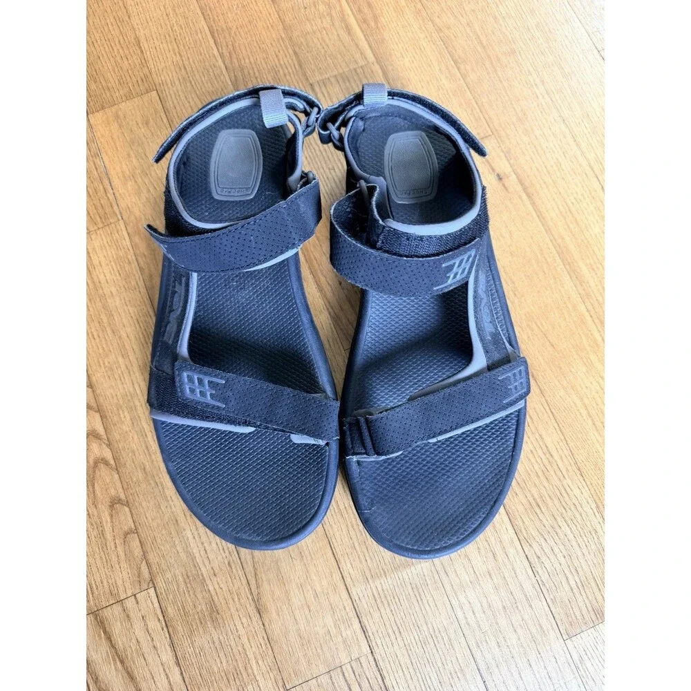 EUC Teva Minam Mens 11 Black Sports Adjustable Strappy Hook And Loop Sandal 4289